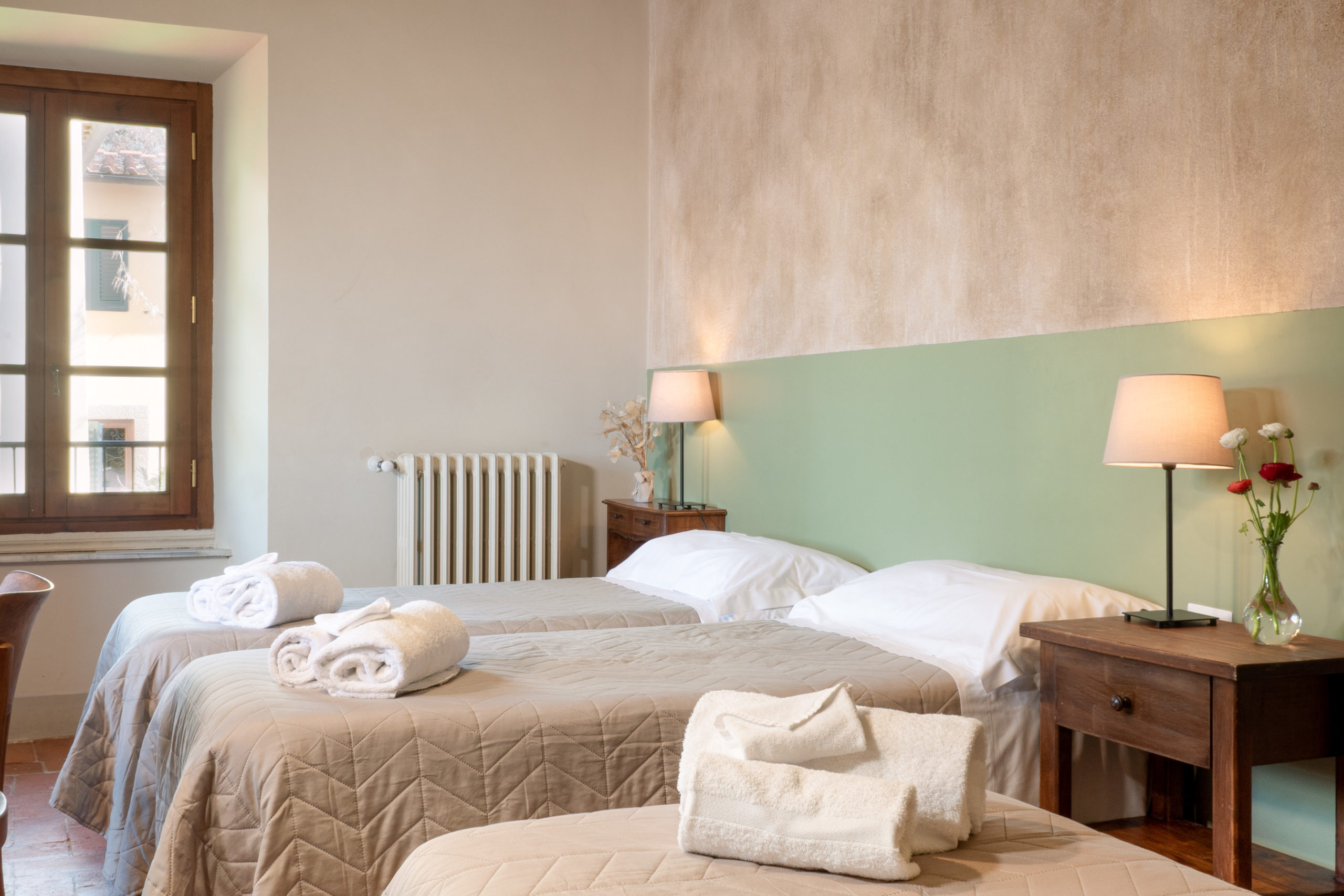 stanza con bagno 3 – casa cares