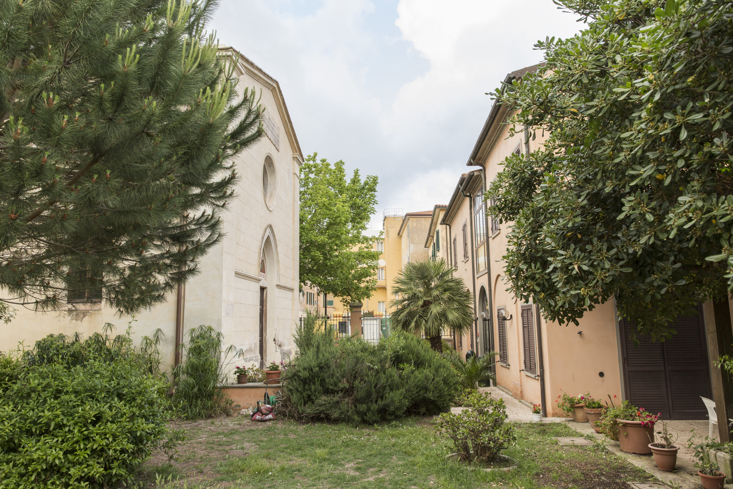 L'ingresso della Casa Valdese di Rio Marina