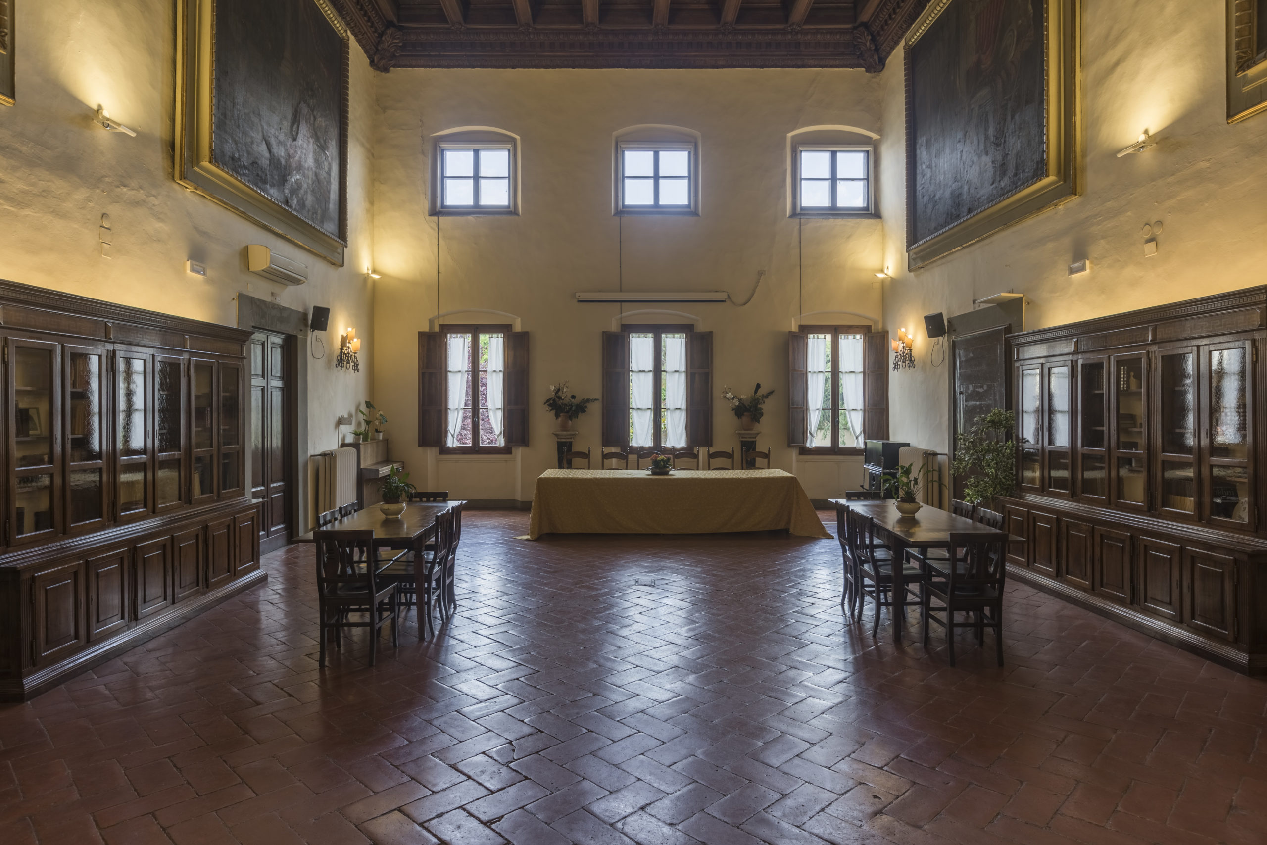 Aula Magna della Foresteria Valdese di Firenze, sala per conferenze e seminari nel palazzo storico